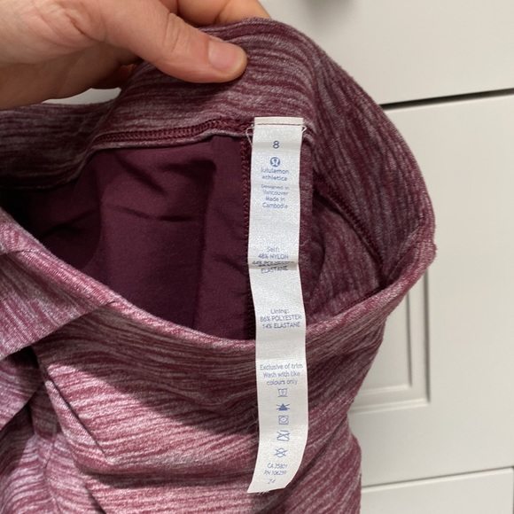 Lululemon skirt size 8 - Picture 3 of 5
